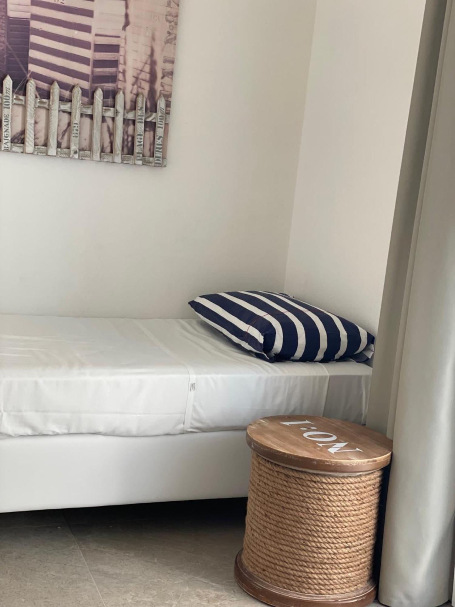 Villa Le Agavi Luxory Beach Surfhouse Bellaria-Igea Marina Quarto foto